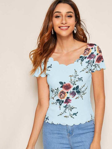 Scallop Trim Floral Print Form Fitted Top - takostyle