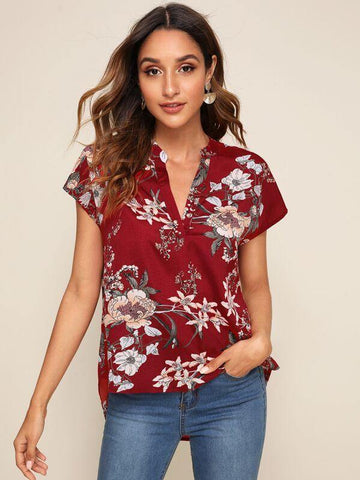 Notch Neck Floral Print Curved Hem Top - takostyle
