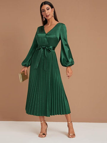 Bishop Sleeve Pleated Belted Satin Dress - takostyle