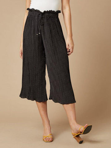 Allover Print Drawstring Paperbag Waist Pleated Capris - takostyle