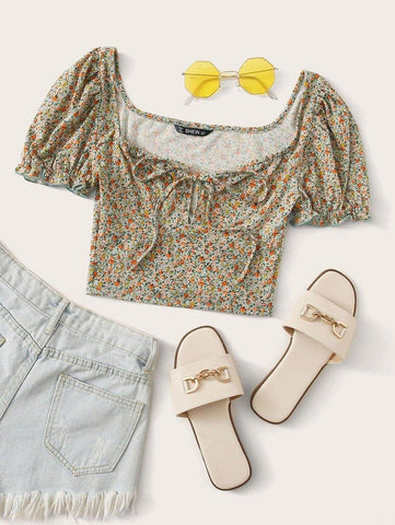 Tie Front Ditsy Floral Crop Top - takostyle
