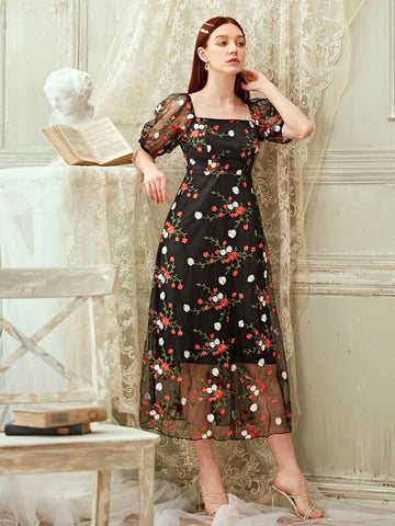 Floral Embroidery Mesh Overlay Square Neck Dress - takostyle