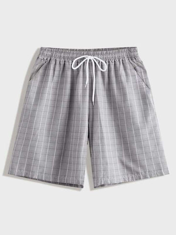 Men Drawstring Waist Plaid Shorts