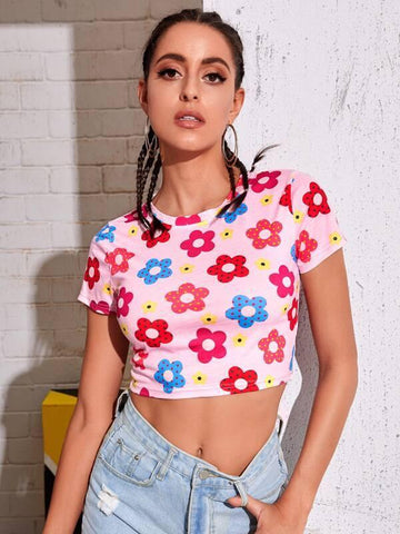Allover Floral Short Sleeve Crop Tee - takostyle