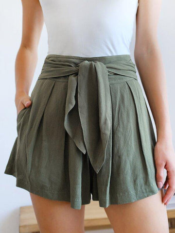 Tie Waist Boxy Pleated Shorts - takostyle