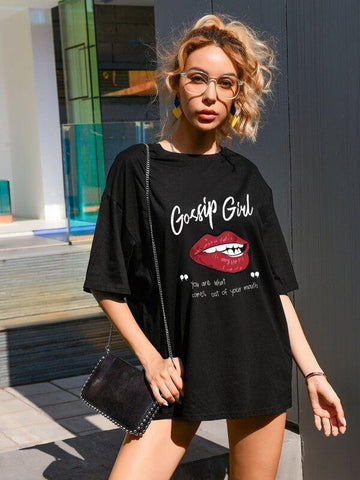 Lip And Slogan Graphic Oversized Tee - takostyle