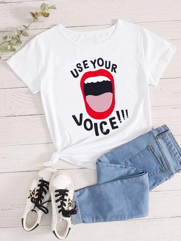 Mouth And Slogan Graphic Tee - takostyle