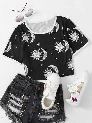 Moon And Sun Graphic Crop Tee - takostyle