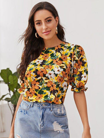 Keyhole Back Ruffle Cuff Floral Print Top - takostyle